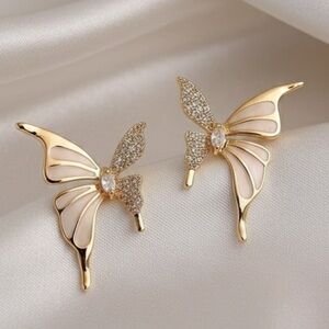* Beautiful Sparkling White with Gemstone Accents Butterflies Wing Stud Earrings